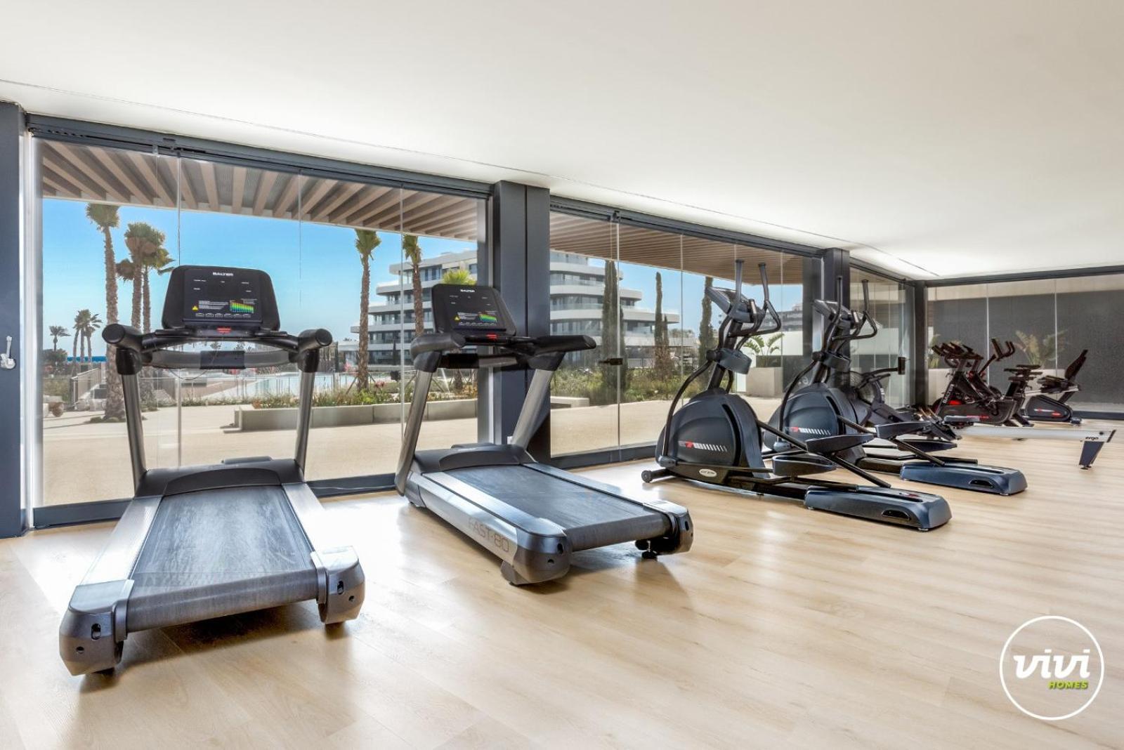 Appartement Vivi Homes - Rembrandt Pool, Sauna, Gym & Sea View *